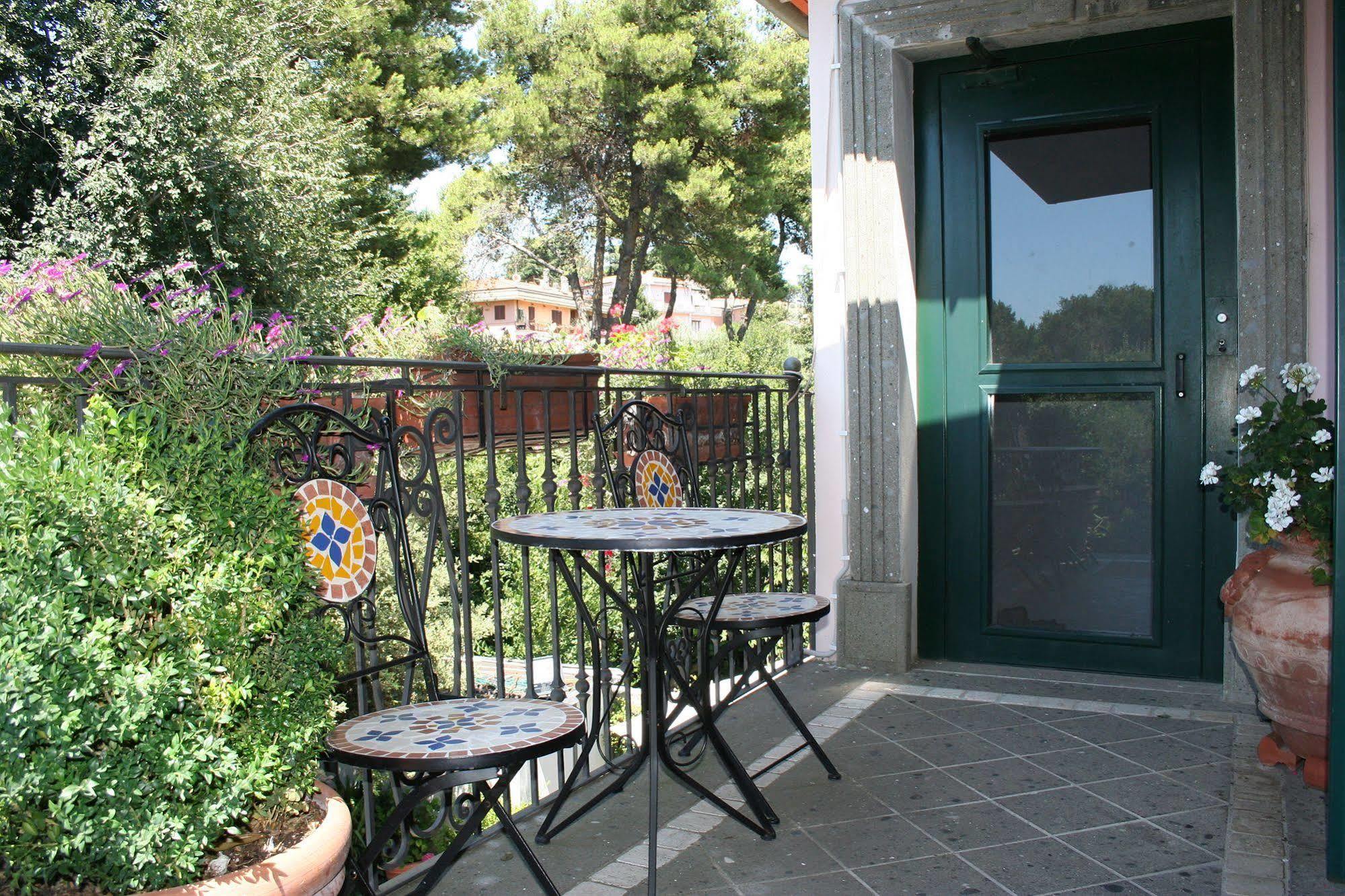 Hotel Squarciarelli Grottaferrata Zewnętrze zdjęcie
